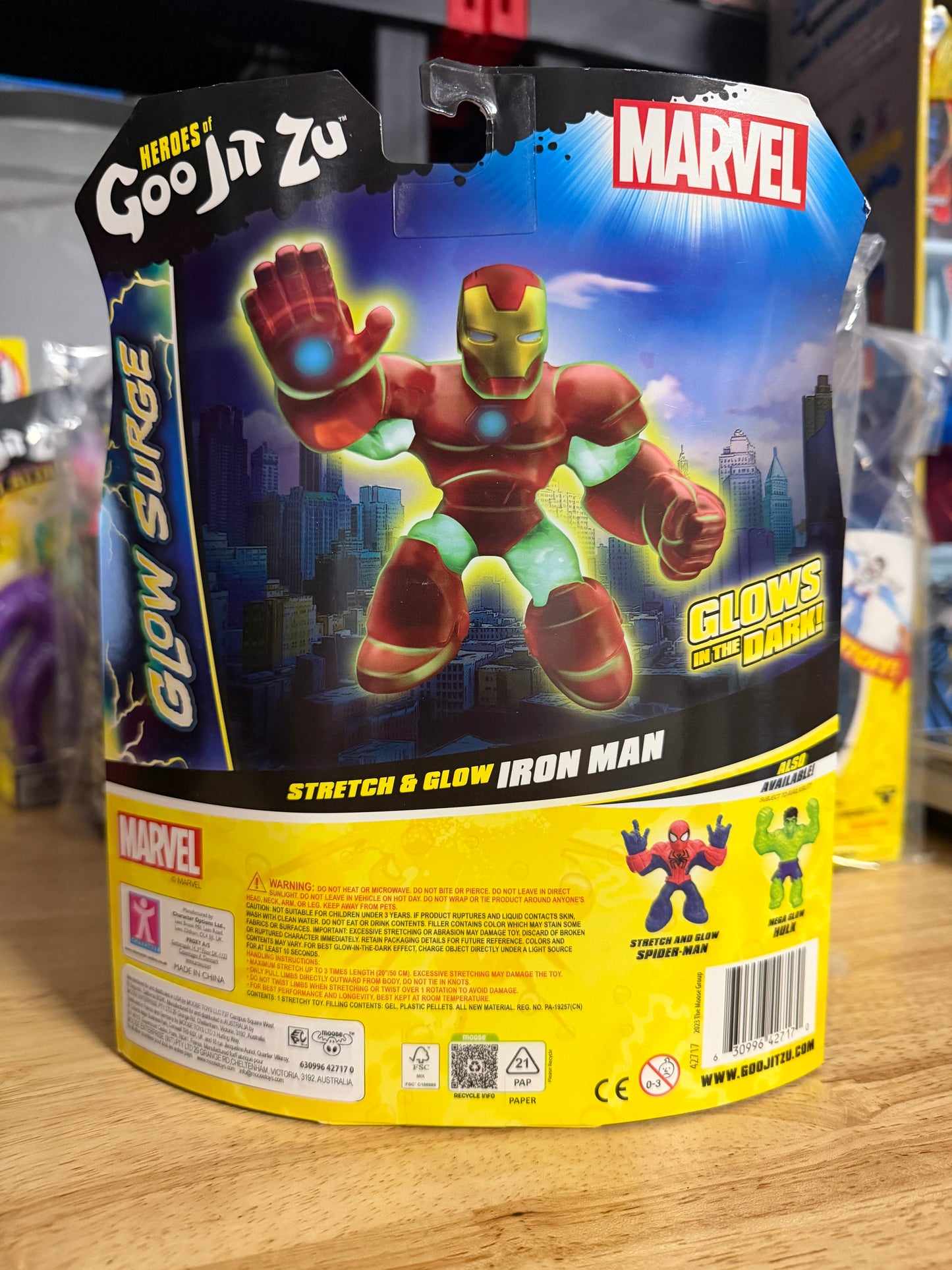 Heroes of Goo Jit Zu GLOW SURGE Iron Man Action Figure 42717