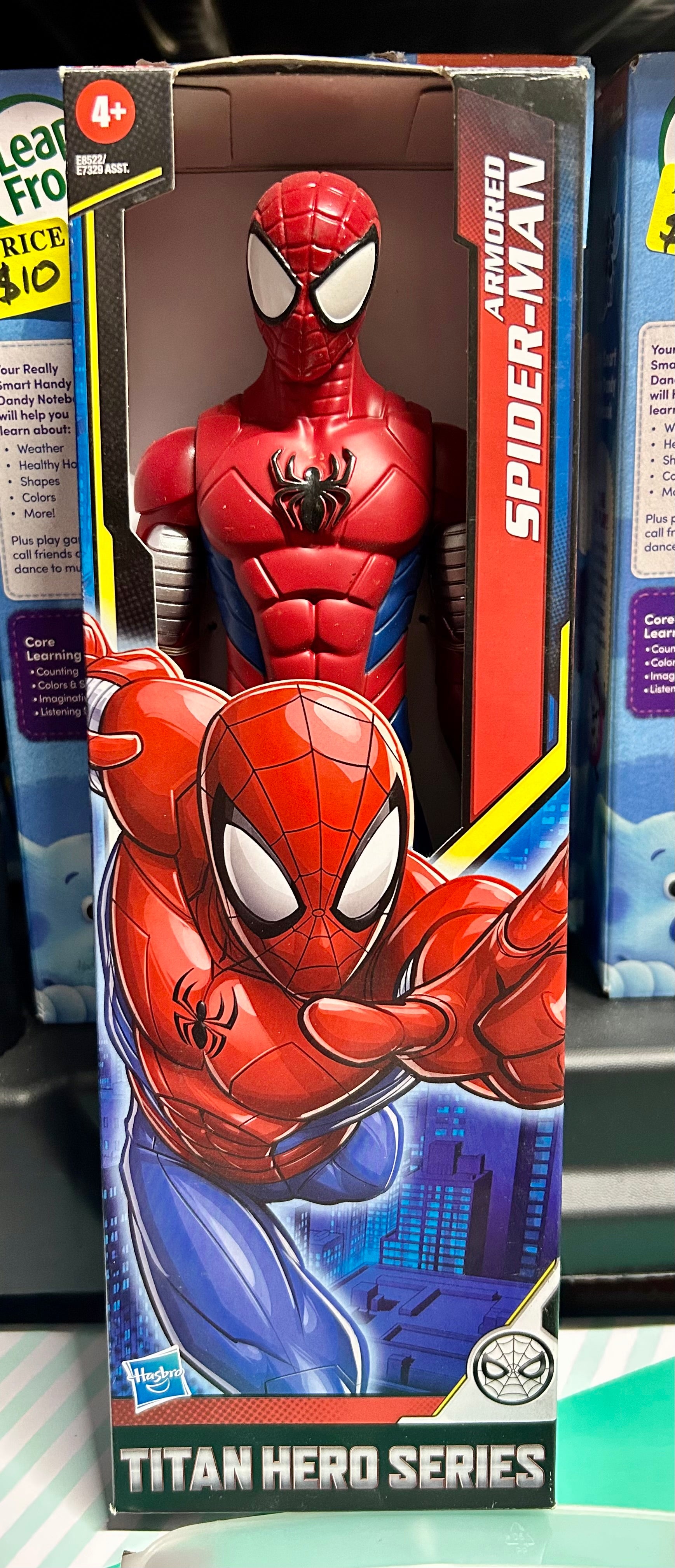 HASBRO: Figurine Spiderman Marvel Titan Hero Series + véhicule