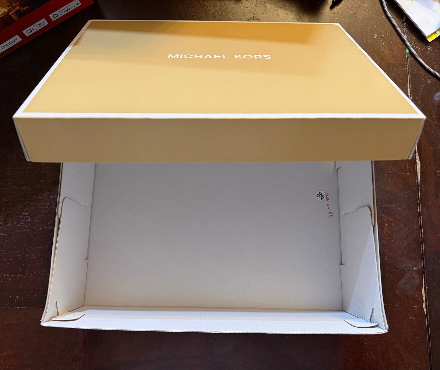 Micheal Kors Beige Empty Gift / Shoe Box 11.75 x 8.75” x 4.25” Kor002