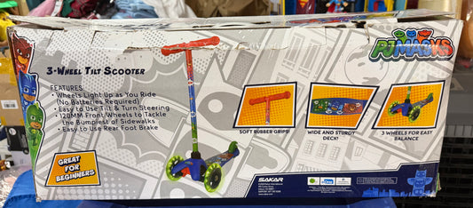 PJ Masks 3-Wheel Light Up Tilt Scooter 001672