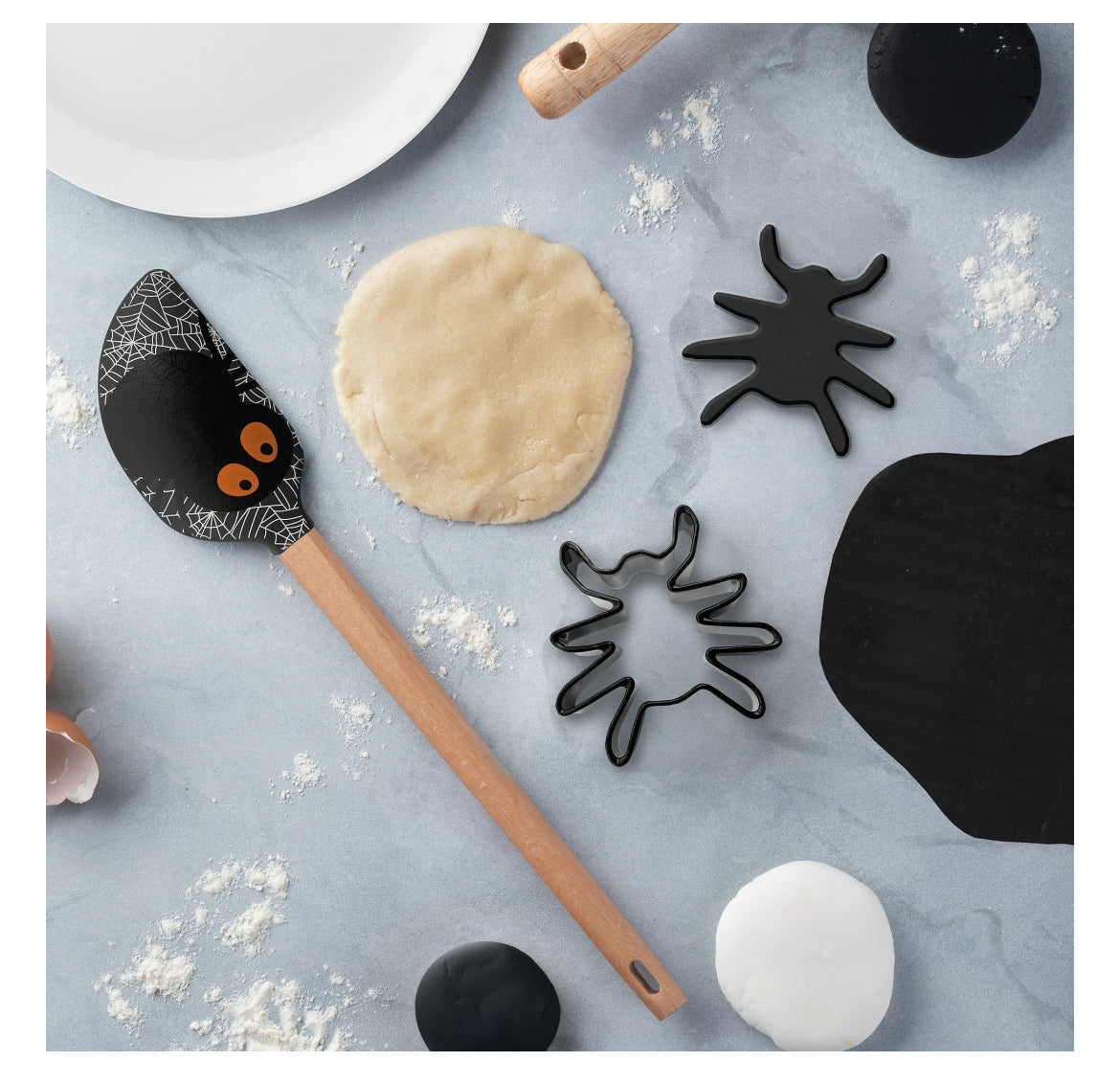 Halloween Spider Spatula with Coordinating Stainless Cookie Cutter, Spider Shape, 2 Piece 11894
