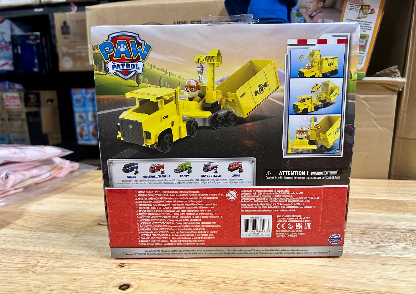 PAW Patrol, Big Truck Pup’s Rubble Transforming Vehicle and Figure 43628