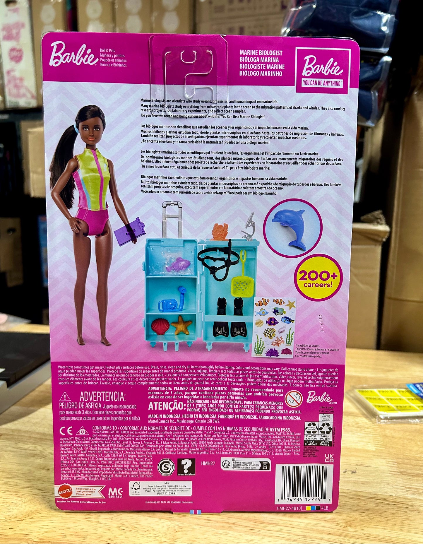 Barbie Marine Biologist Doll and Accessories, Mobile Lab Playset with Brunette Doll 12729D
