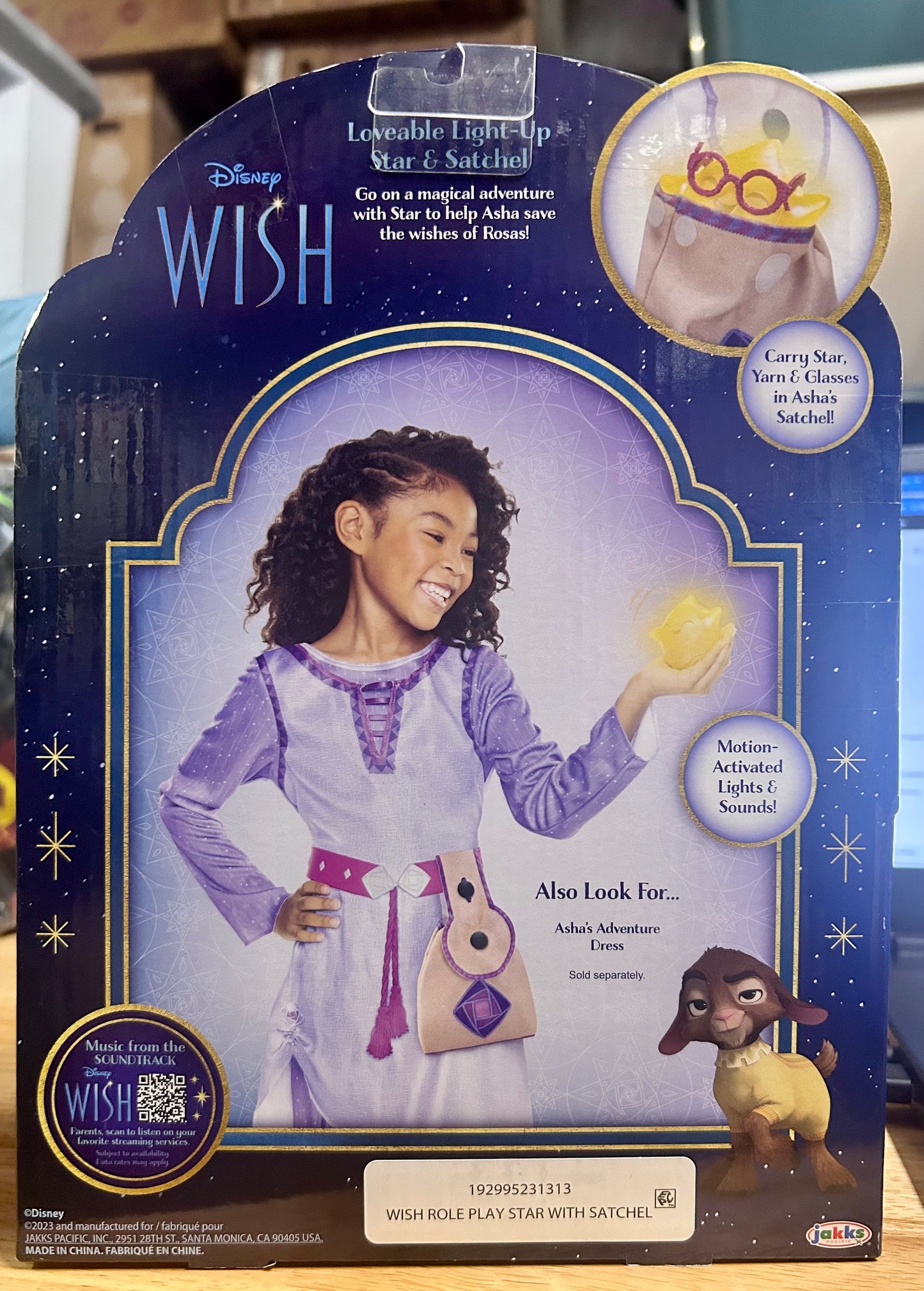 Disney Wish Loveable Light-Up Star & Satchel 23131