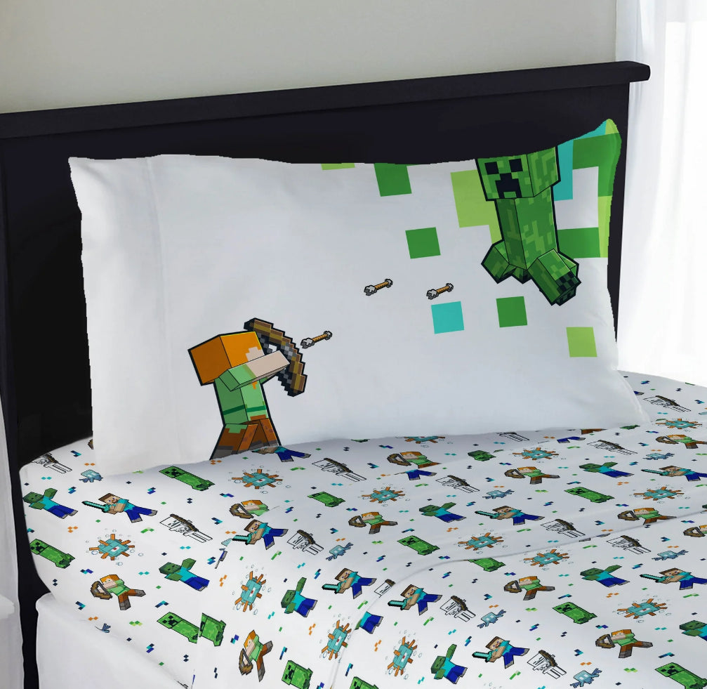 Minecraft Against Mobs Kids 3 Piece White Bed Sheet Set, Twin 24358