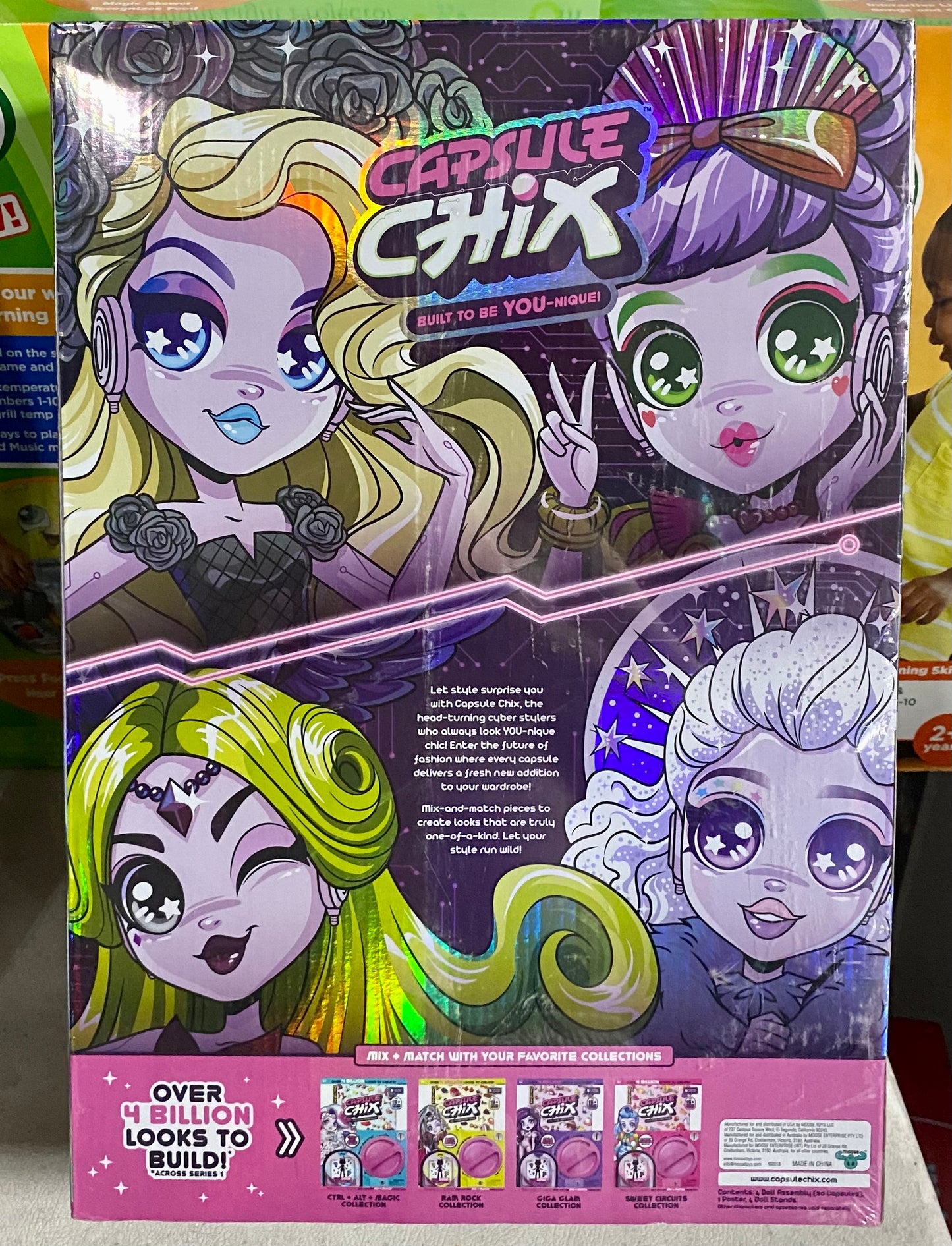 Capsule Chix Ultimix 4-Pack 4.5” Doll With Capsule Machine 59204