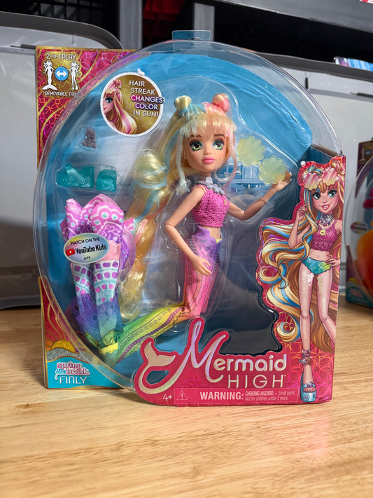 Mermaid High Spring Break Finly Doll 41334
