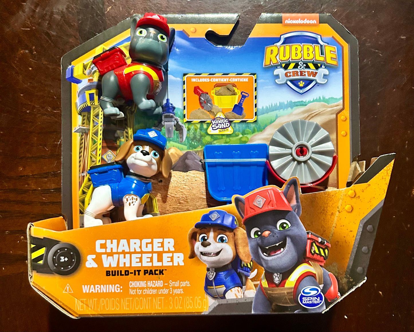 Rubble & Crew Charger and Wheeler Figure 2-Pack with Kinetic Build-It Sand 45930