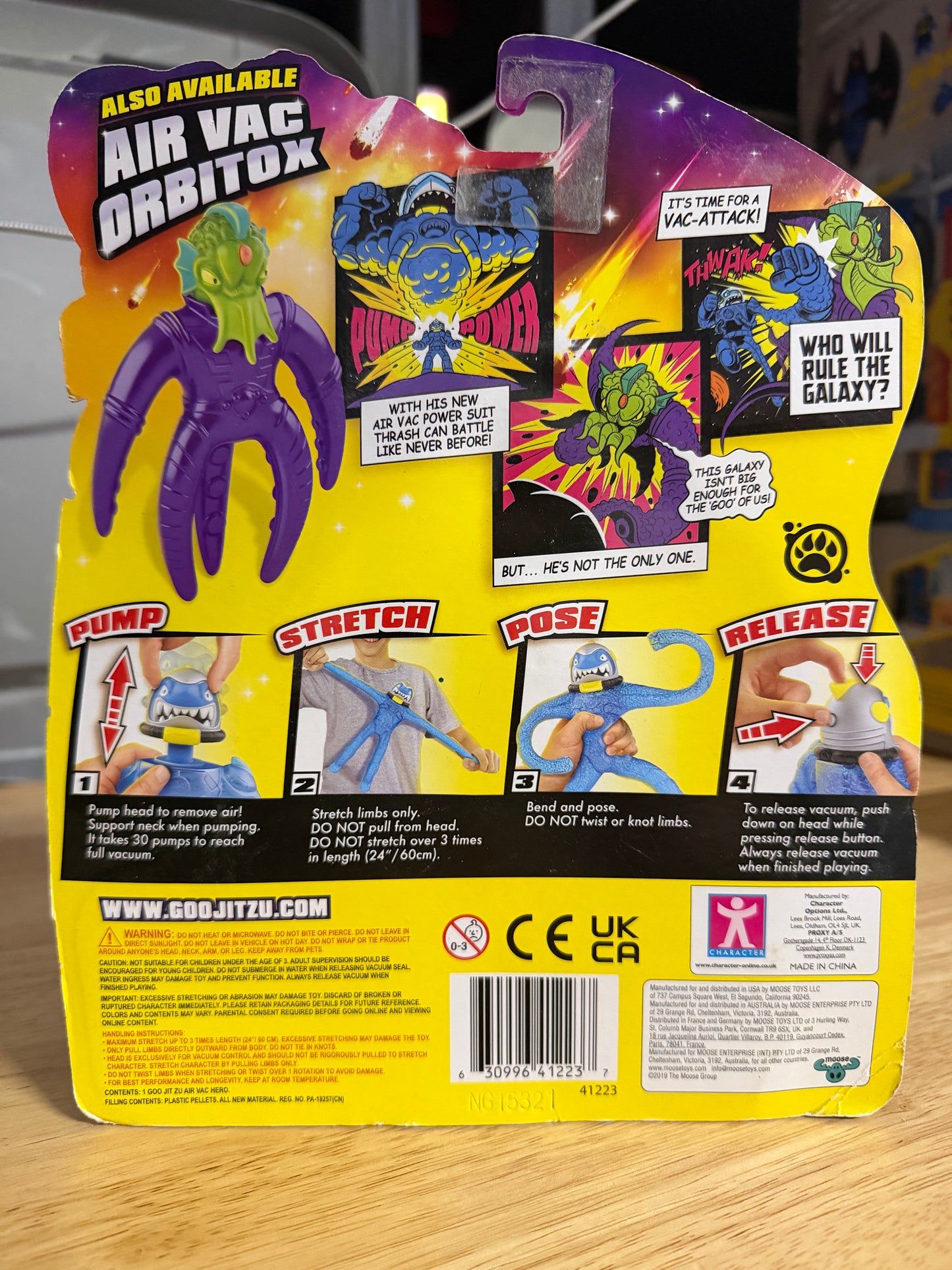 Heroes of Goo Jit Zu Galaxy Attack, Action Figure Pump Power - Air Vac Thrash 41223