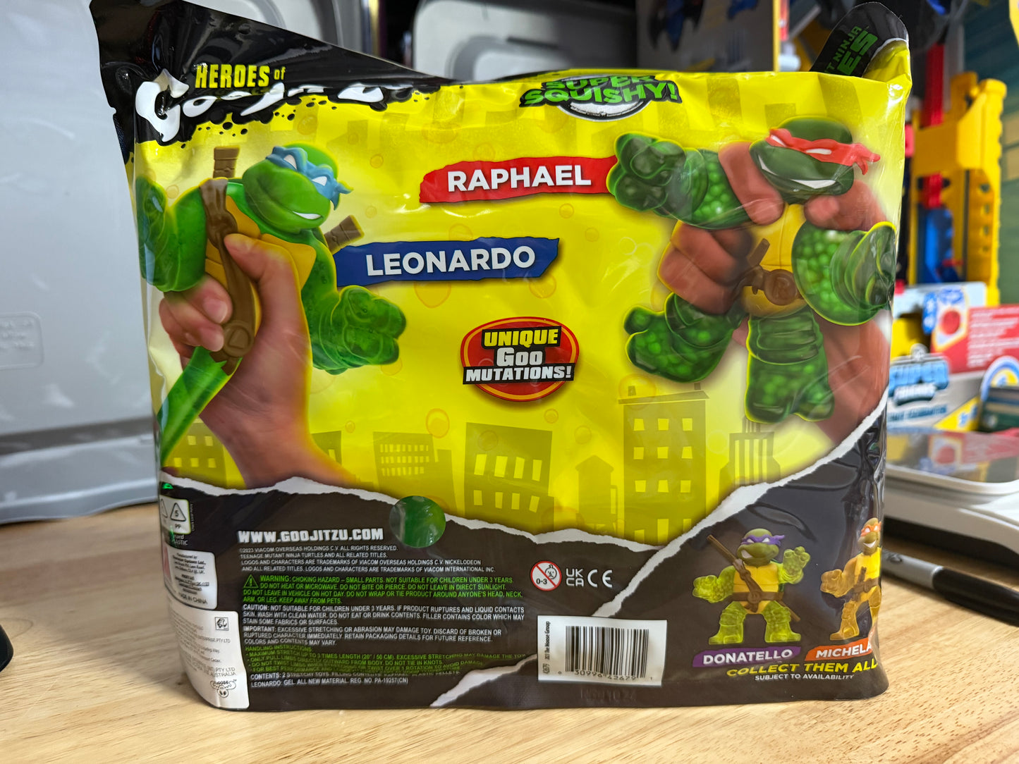 Heroes of Goo Jit Zu Teenage Mutant Ninja Turtles Power Team Leonardo and Raphael 2-Pack 42679