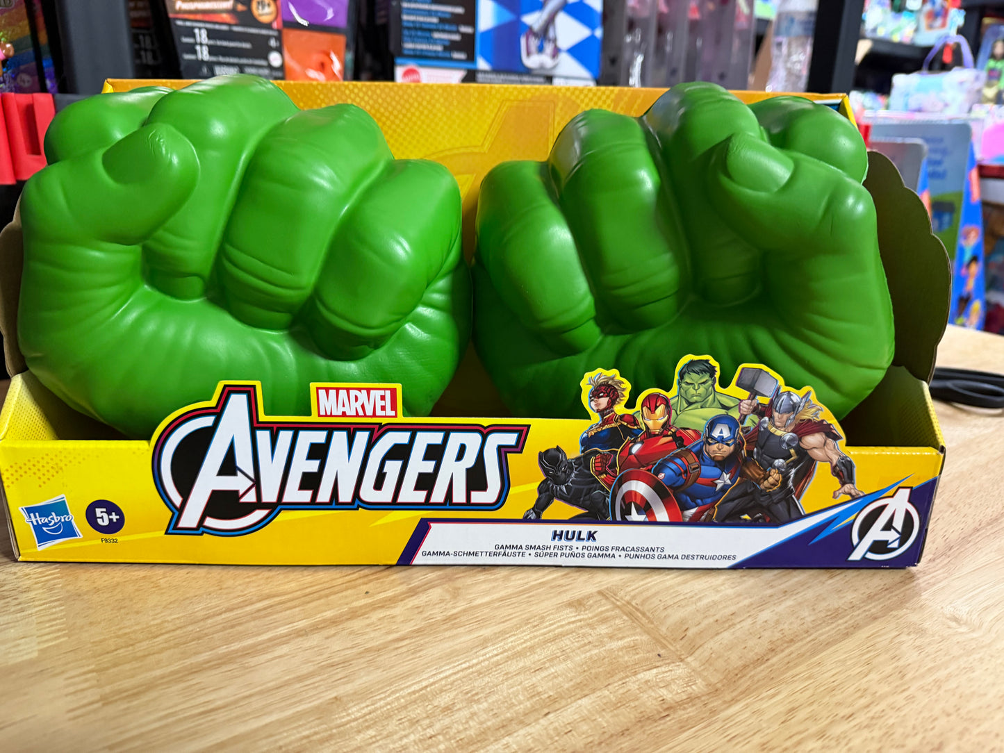 Marvel Avengers Hulk Gamma Smash Fists 205162