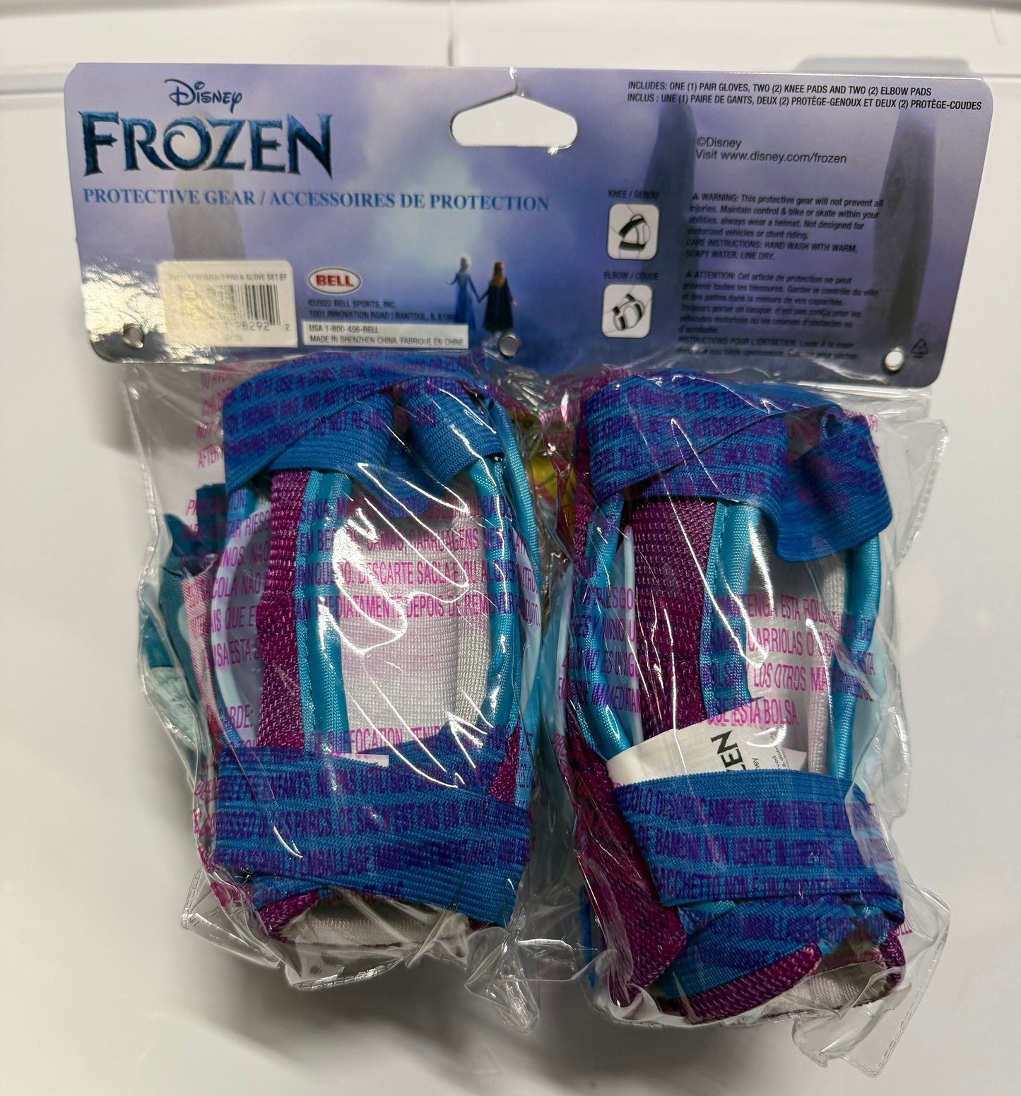 Disney Frozen II Protective Pad Set and Gloves 982922