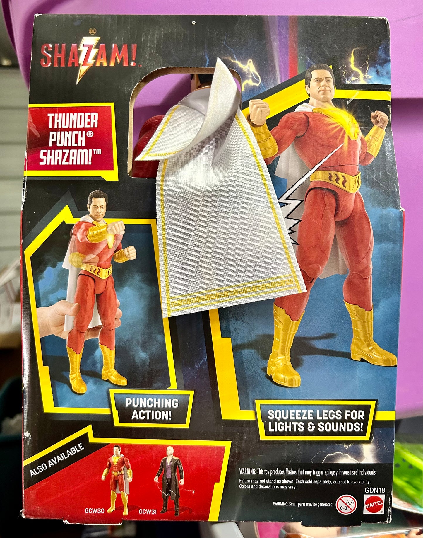 DC Comics Shazam! Thunder Punch Shazam! 12-Inch Action Figure