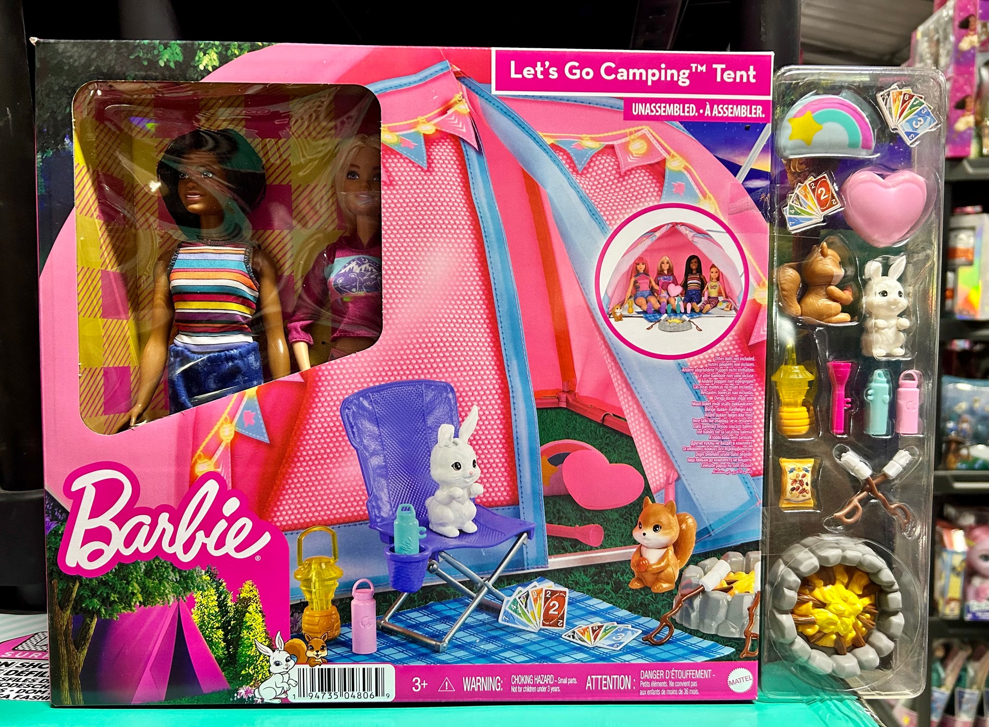 Barbie It Takes Two Let's Go Camping Tent Playset with Brooklyn & Malibu Dolls & 20 Accessories