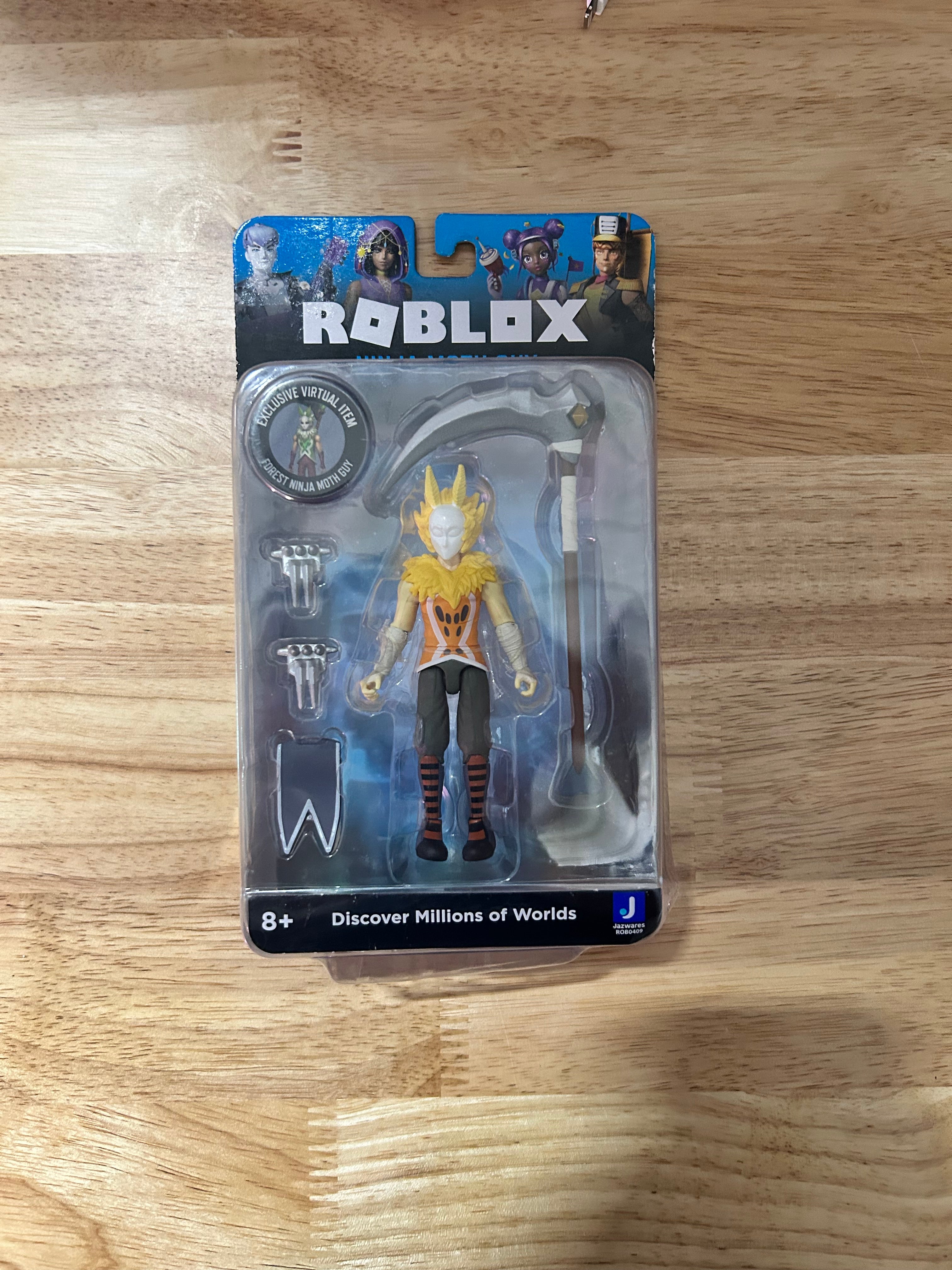 Roblox Celebrity Collection - Fashion Icons Four Figure Pack [Includes  Exclusive Virtual Item] 