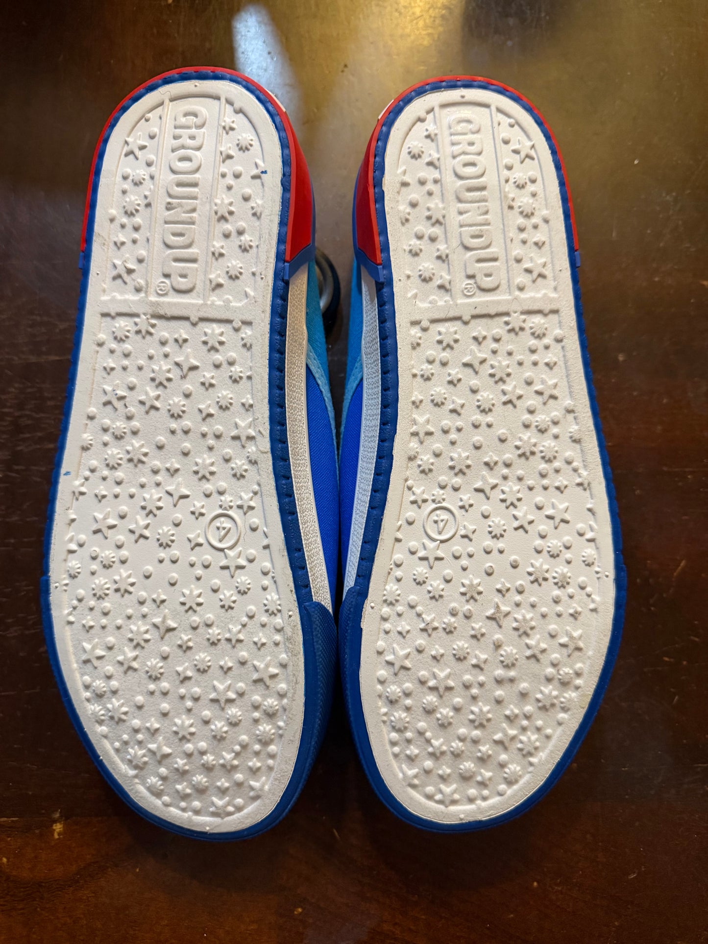 Nintendo Super Mario Bros Boys Slip-On Sneakers Loafers Size-4 280356