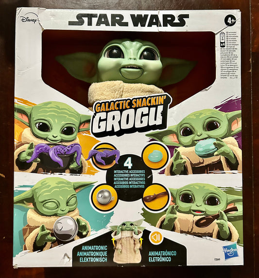 Star Wars The Mandalorian Galactic Snackin' Grogu Animatronic Action Figure, 40+ Sounds and Motions
