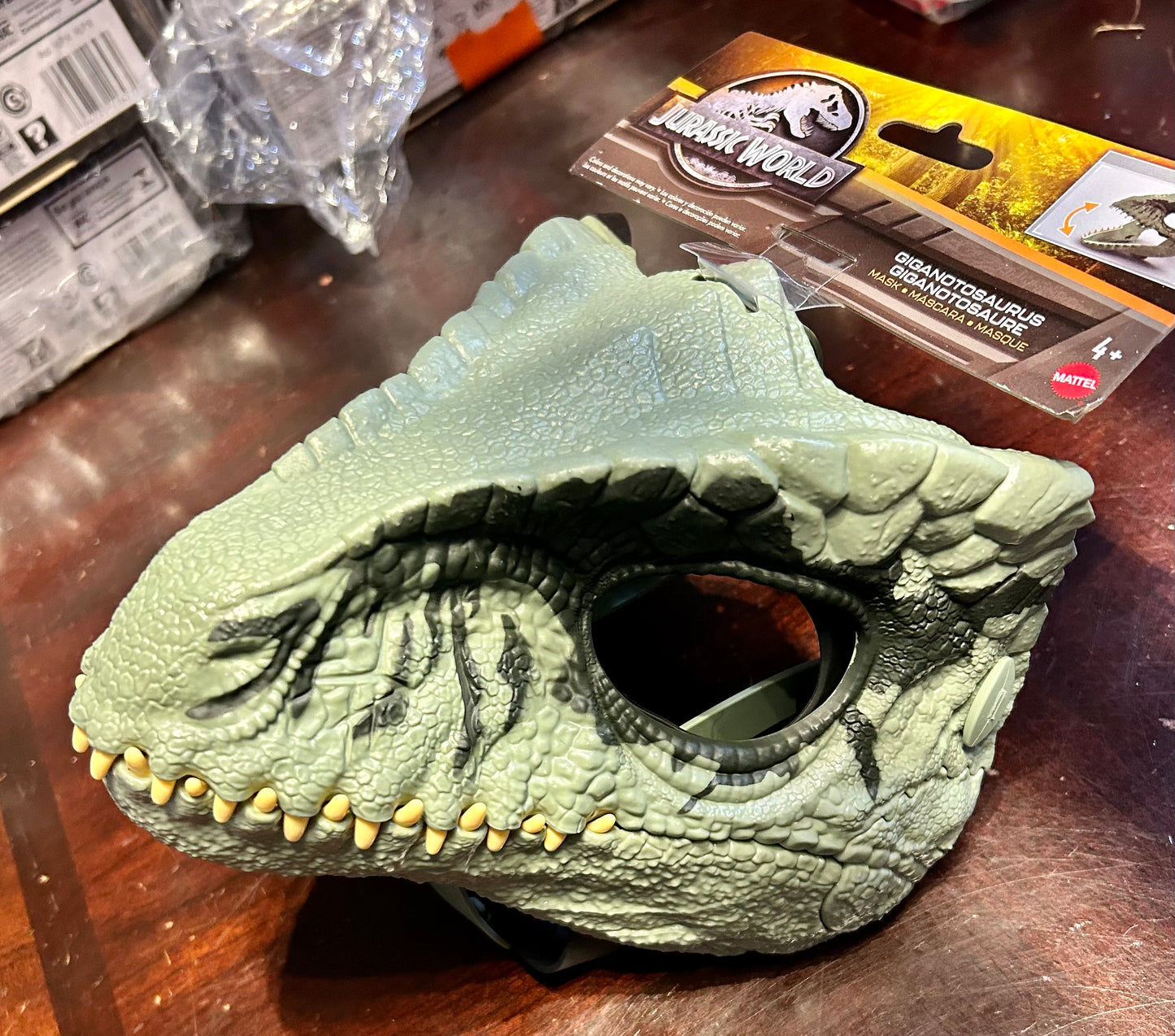 Jurassic World Giganotosaurus Mask