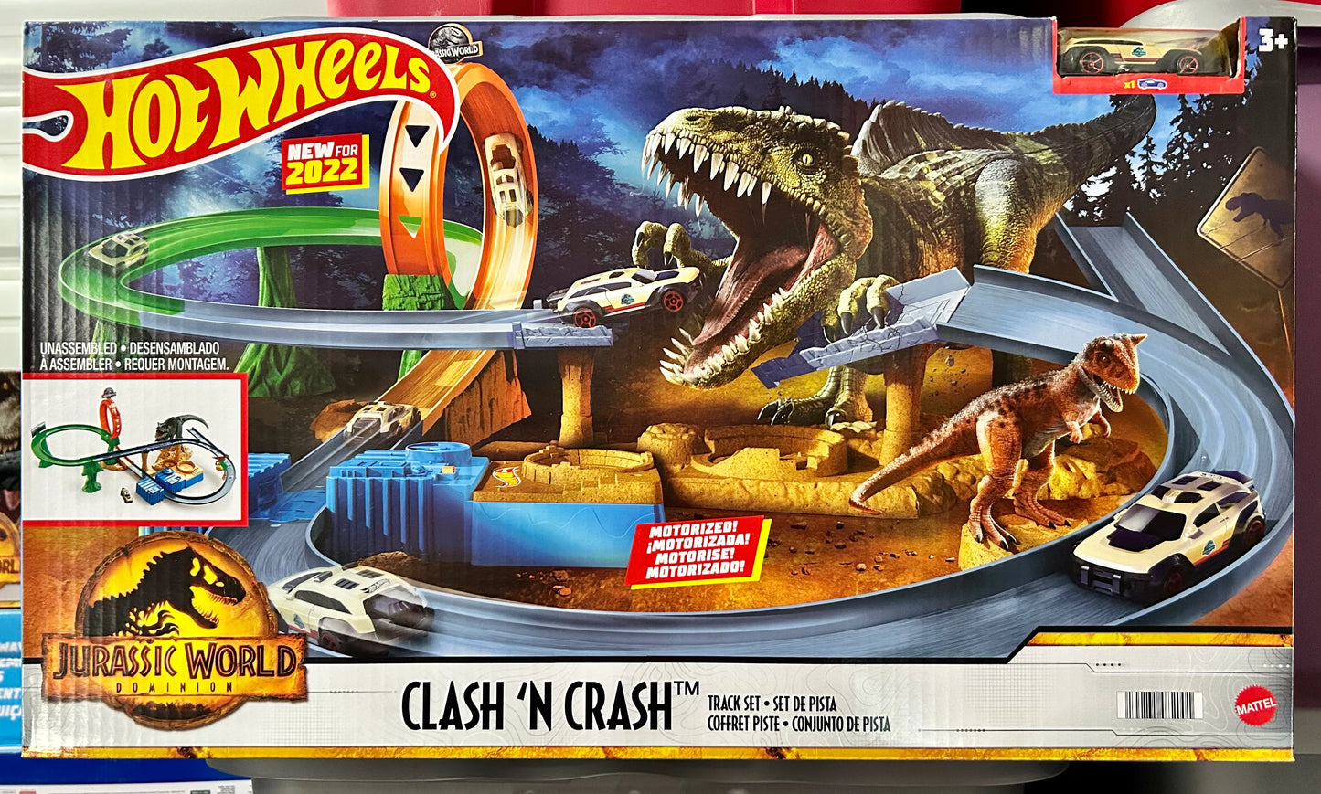 Hot Wheels Jurassic World Clash 'n Crash Track Set with Booster & 1 Toy Car in 1:64 Scale