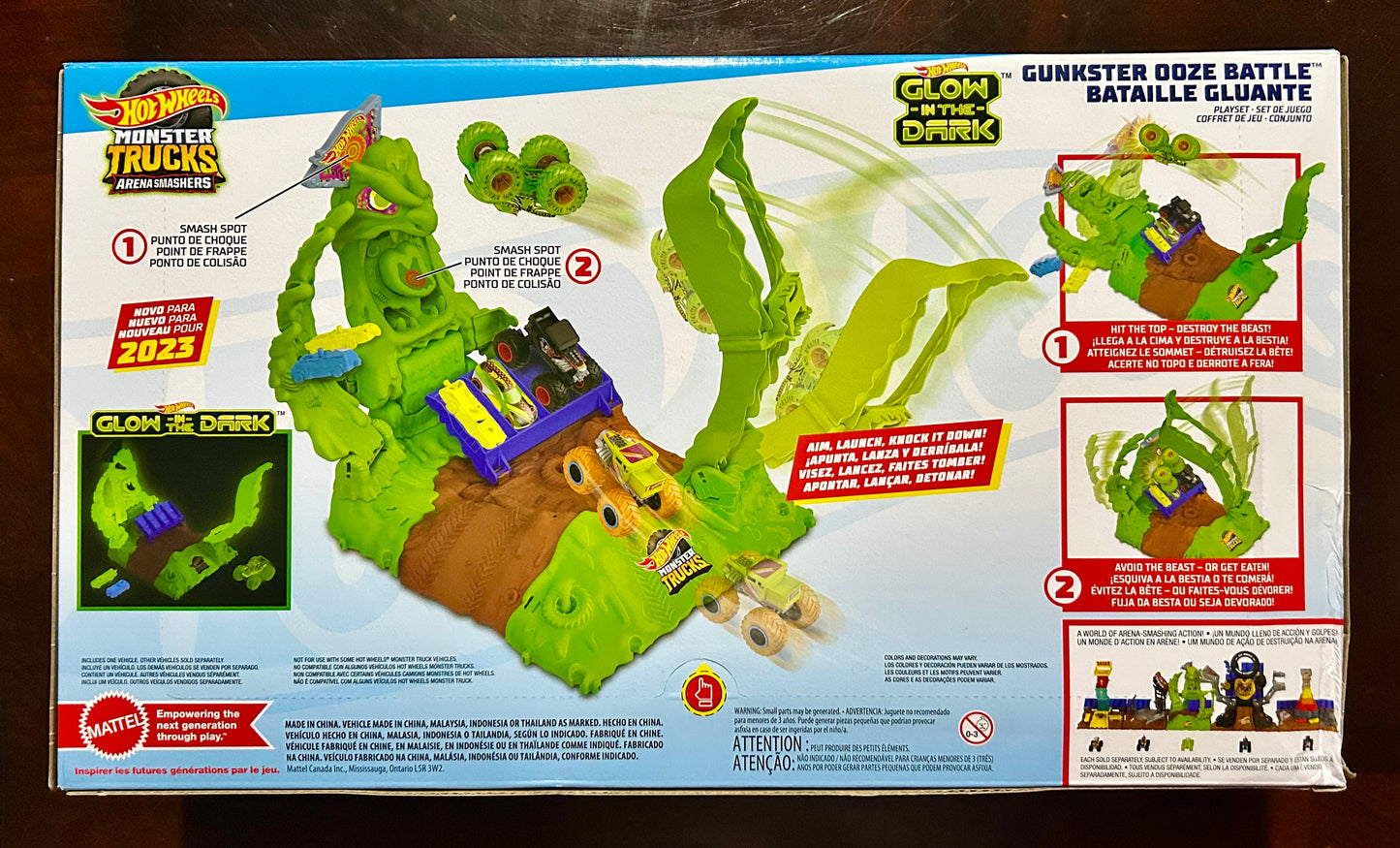 Hot Wheels Monster Trucks Arena Smashers Glow-In-The-Dark Gunkster Ooze Battle Set 16433