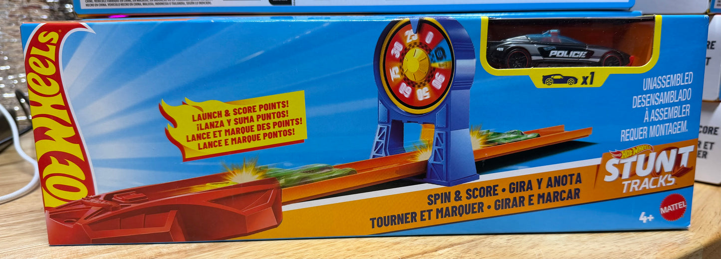 Hot Wheels Stunt Tracks Spin & Score Playset 04664