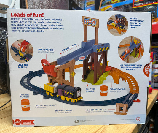 Thomas & Friends Diesel's Lift & Load Construction Set, Motorized Toy Train Playset 26562
