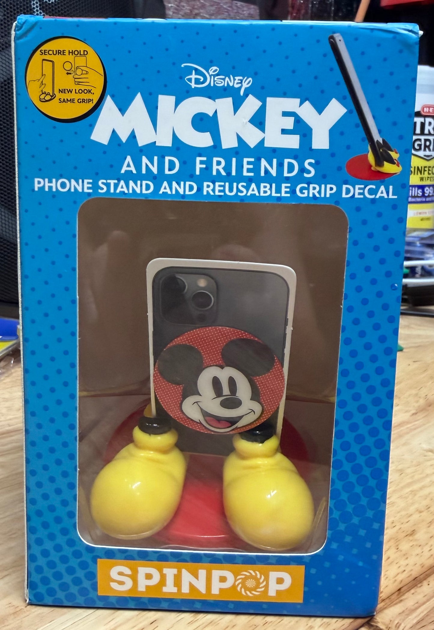 Disney Mickey and Friends, Mickey Phone Stand and Reusable Grip Decal 17361