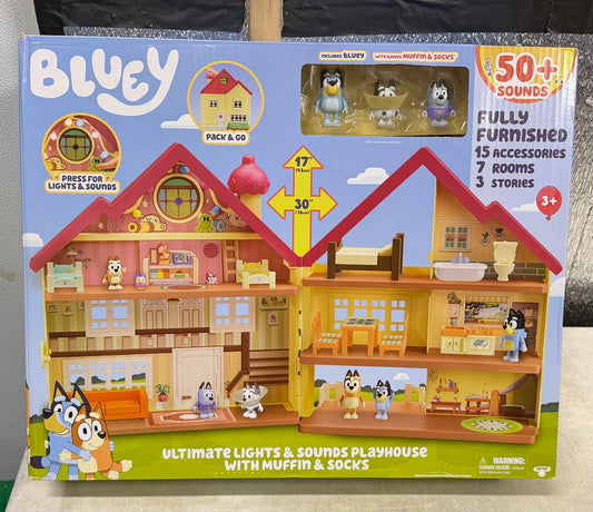 Bluey Ultimate Lights & Sounds Playhouse with Muffin & Socks 17677