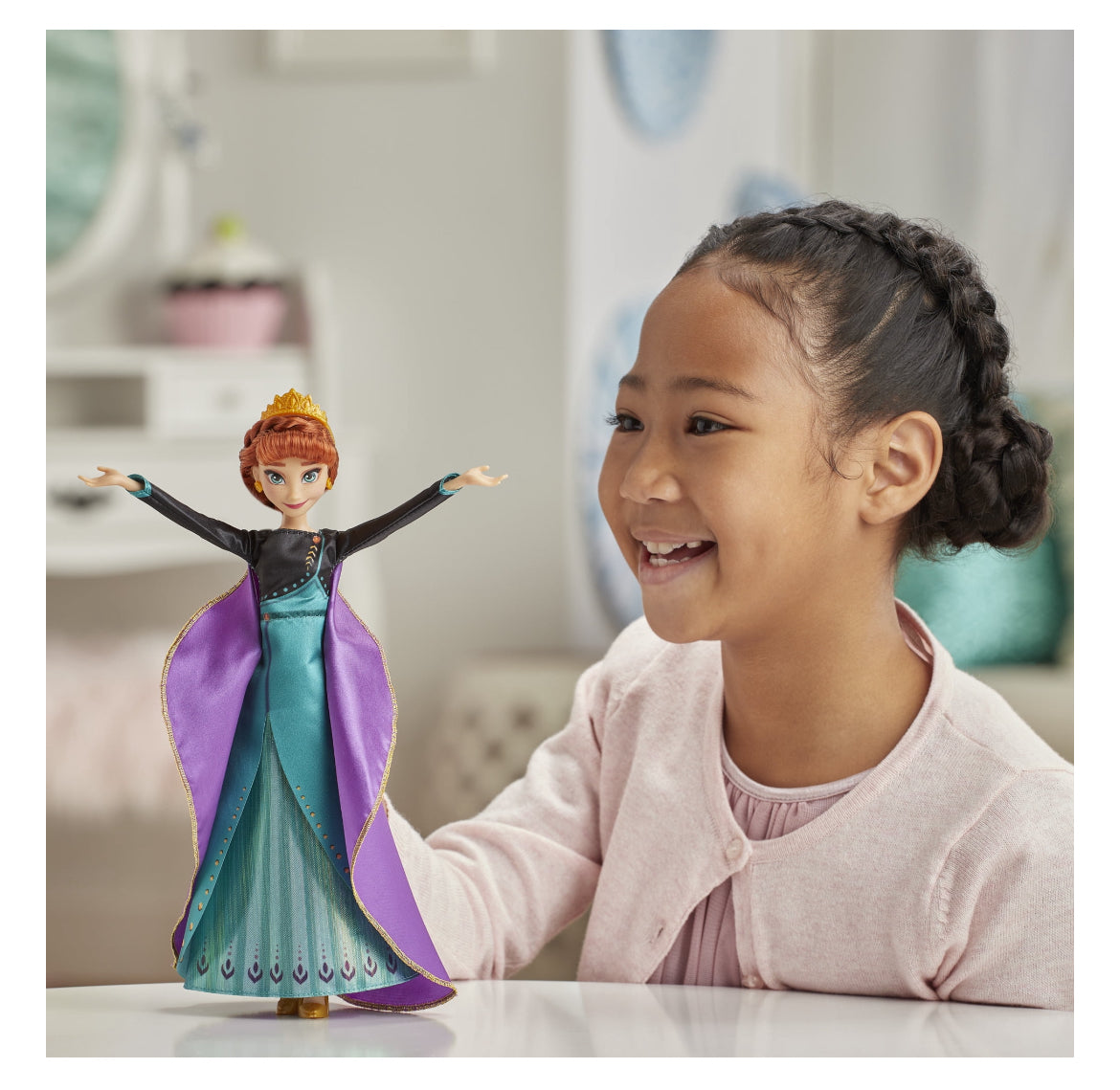 Frozen 2 Musical Adventure Anna Doll, Sings "Some Things Never Change" 684922