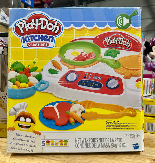 Play-Doh Kitchen Creations Sizzlin' Stovetop Food Set with 5 Cans of Play-Doh 48073