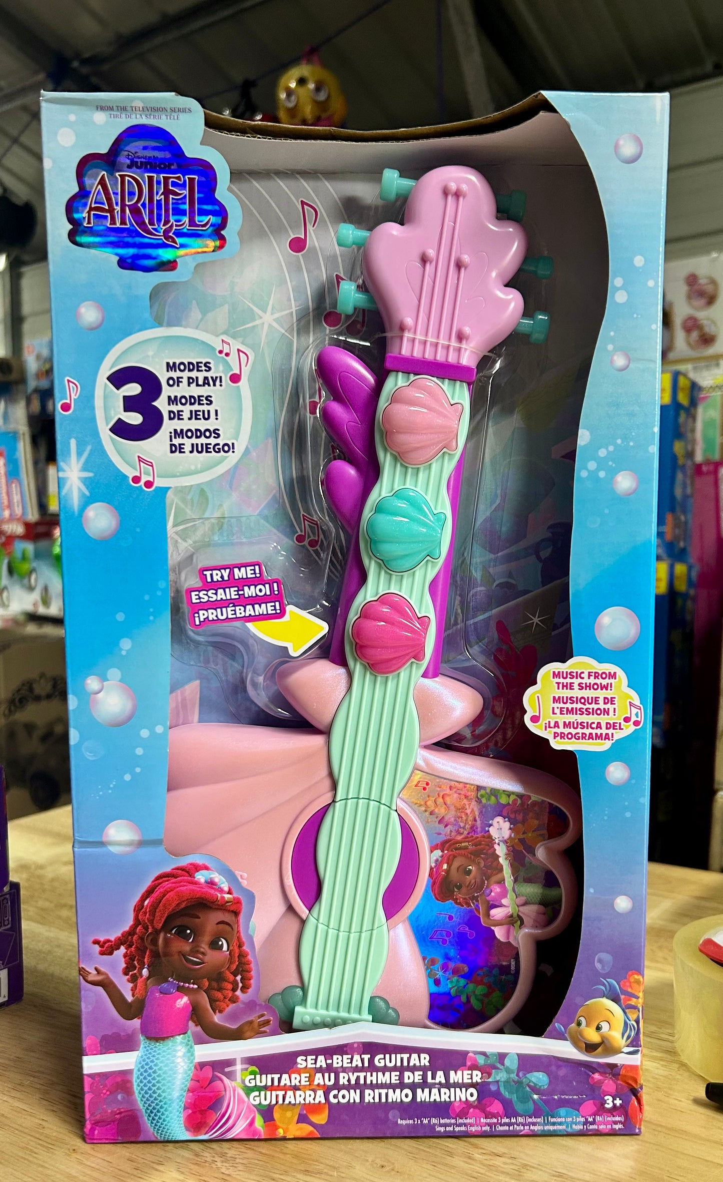 Disney Junior Ariel Sea-Beat Lights and Sounds Guitar 39911