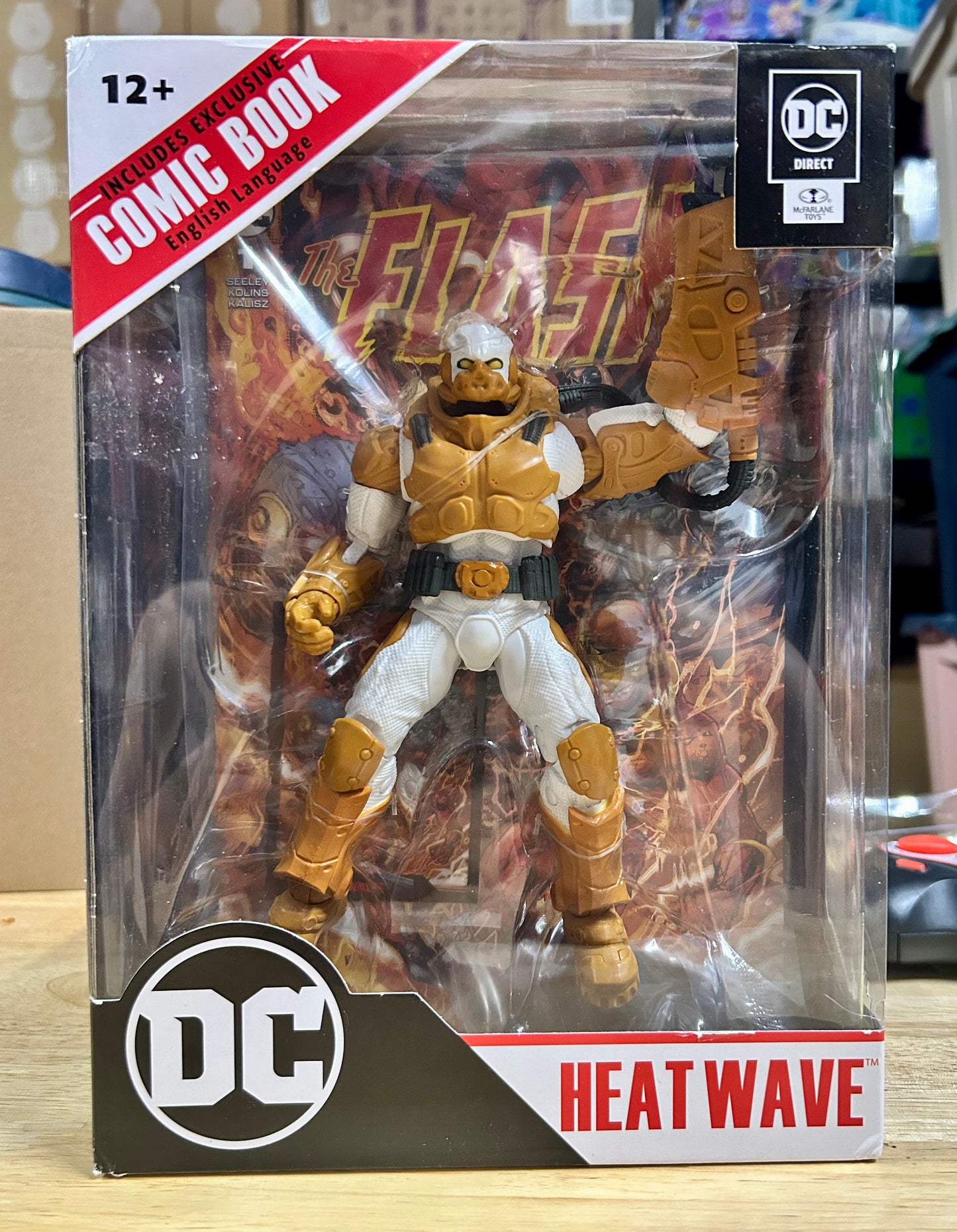 Heat Wave w/The Flash Comic 7" Figure 15909