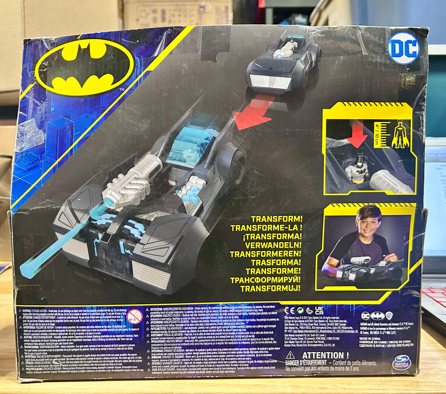 DC Comics, Batman Tech Defender Batmobile Vehicle with Blaster Launcher 37676