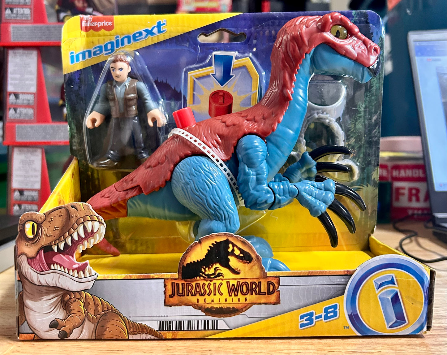 Imaginext Jurassic World Dominion Therizinosaurus Dinosaur & Owen Grady Poseable Figure Set 93349