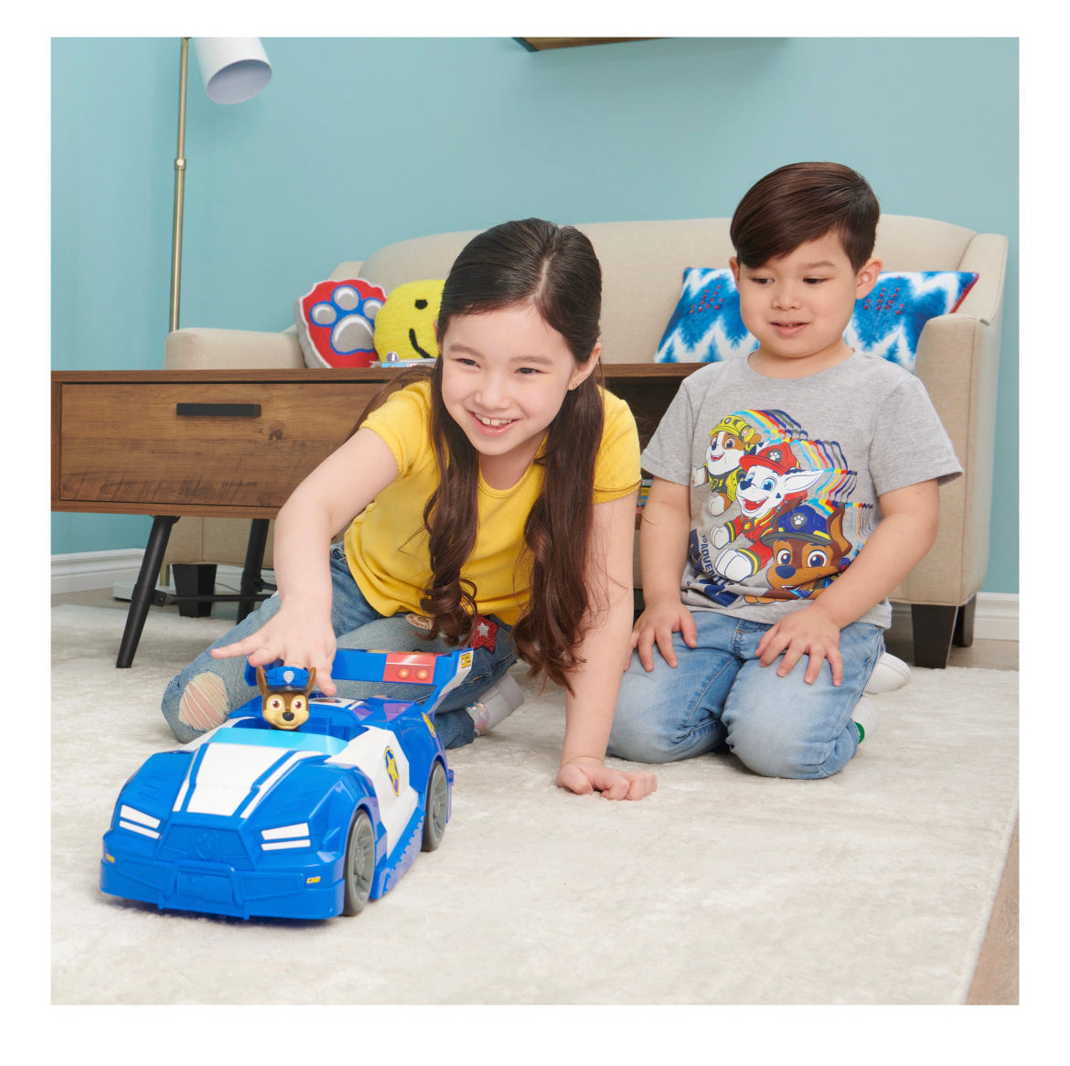 Paw Patrol Chase Larger Than Life Vehicle 33055