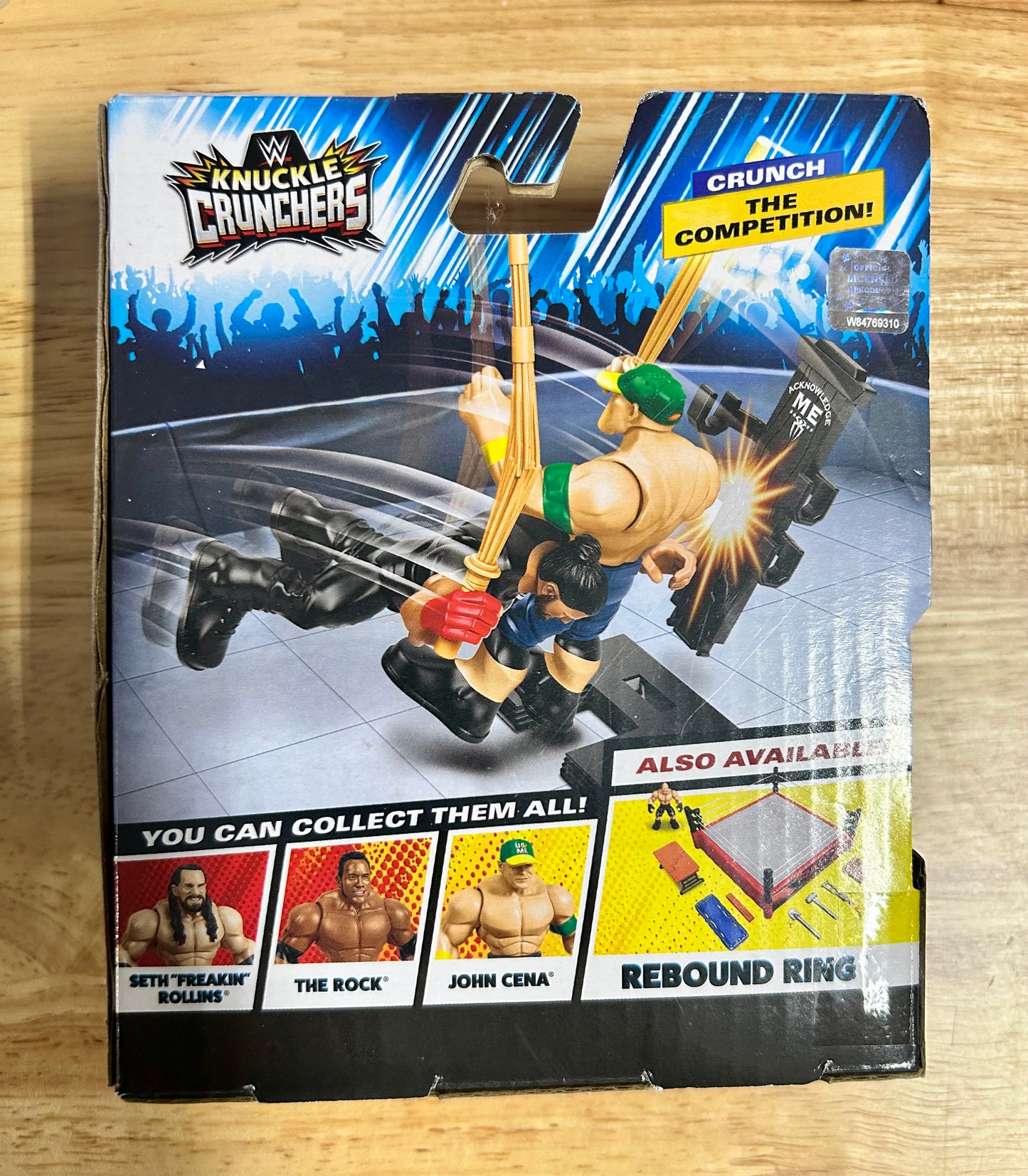 WWE Action Figure Knuckle Crunchers Roman Reigns with Battle Accessory 21576