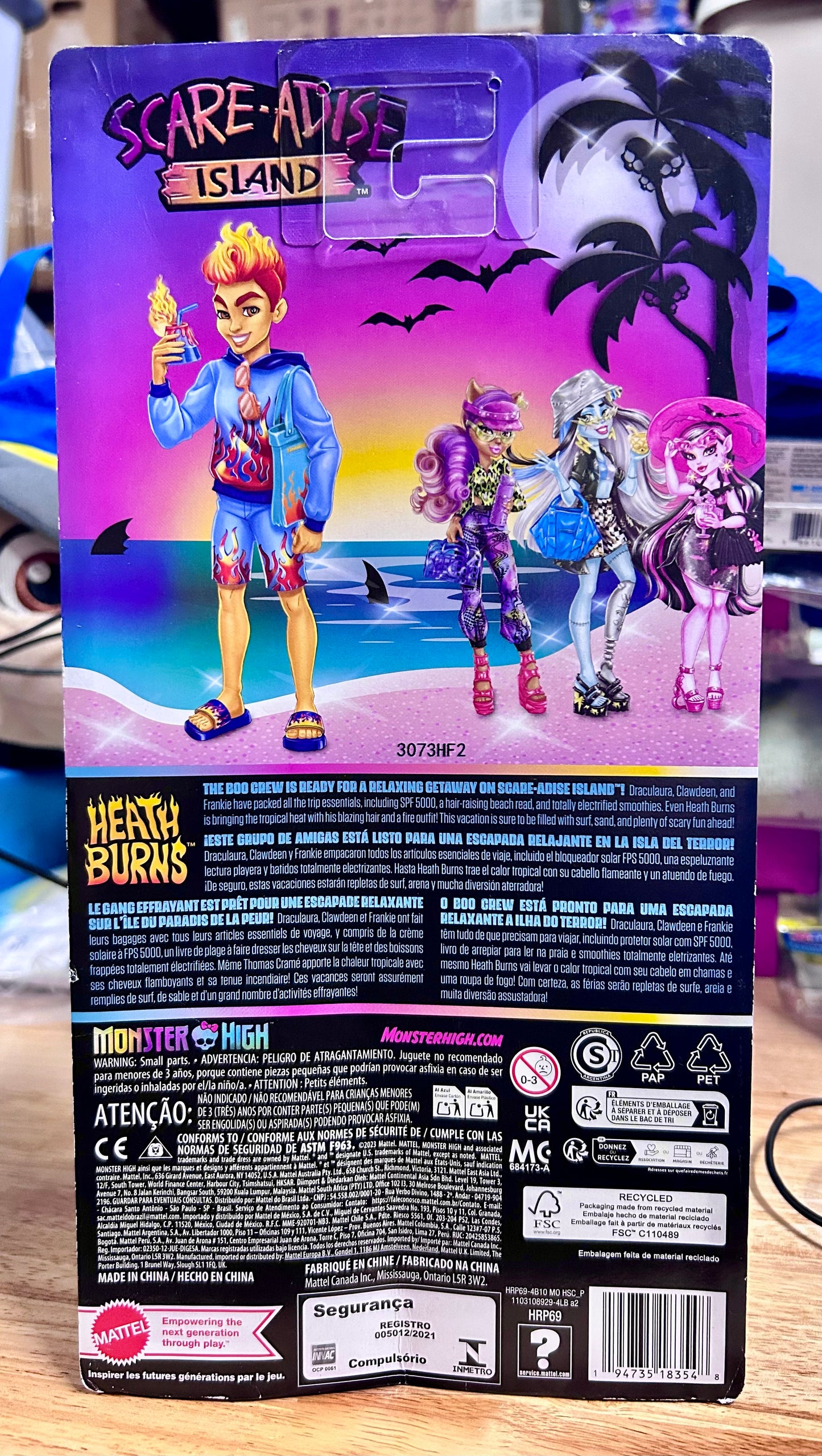 Monster High Scare-adise Island Heath Burns Fashion Doll with Swim Trunks 18354