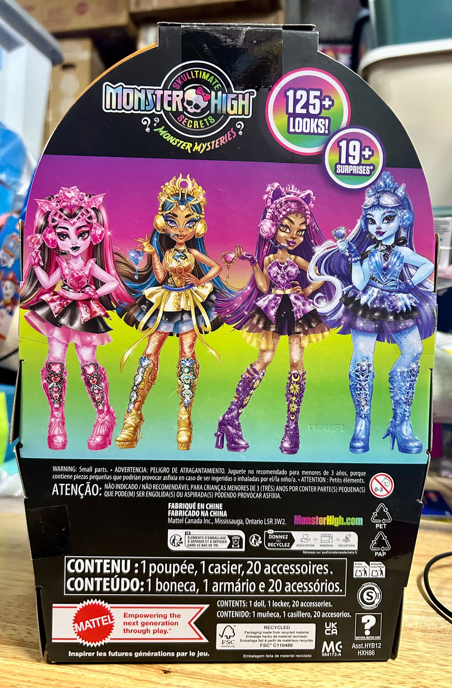 Monster High Skulltimate Secrets Monster Mysteries Playset, Cleo De Nile Doll with 19+ Surprises 23069