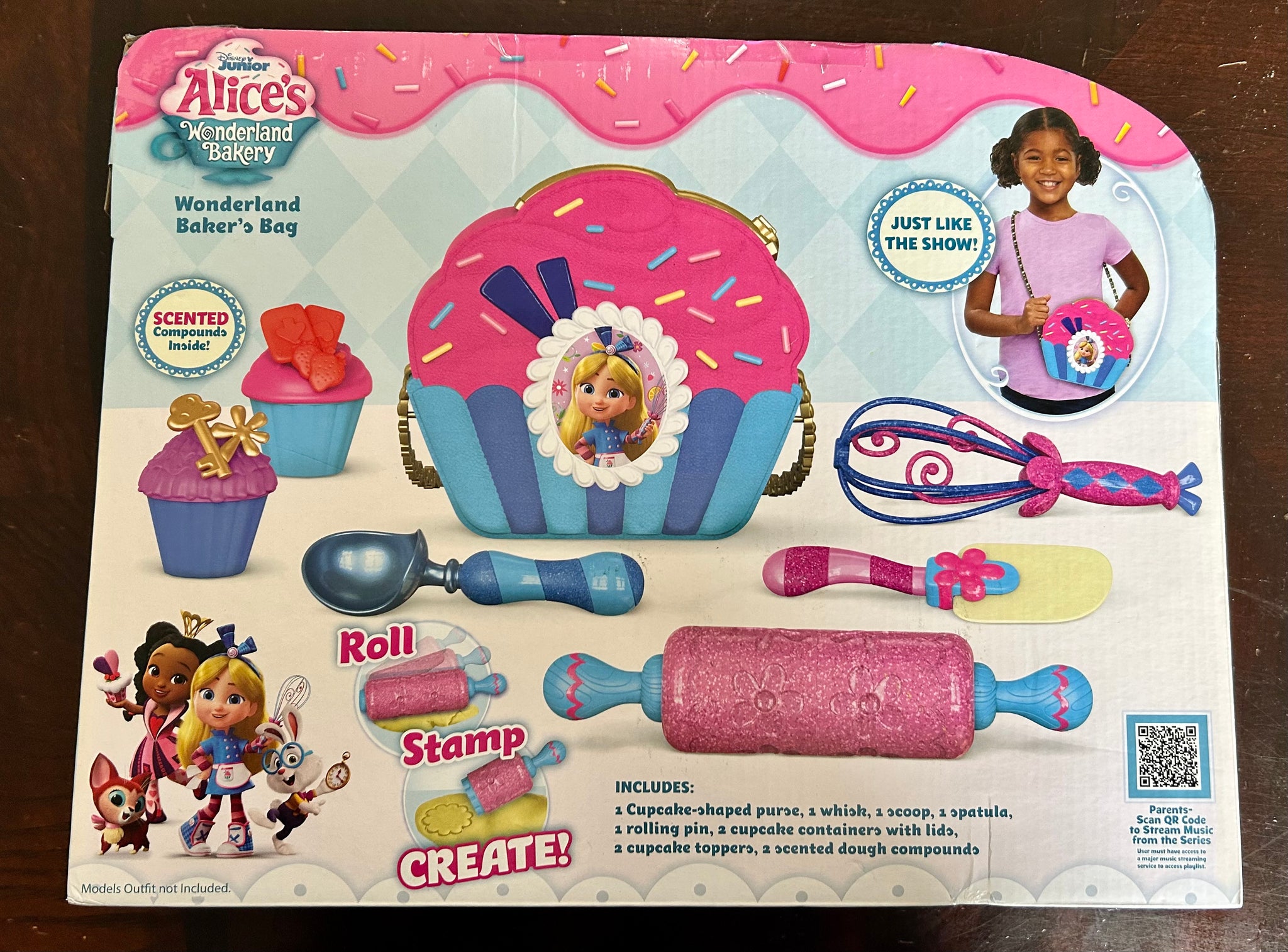Alice's Wonderland Bakery Wonderland Baker's Bag Set 98511 – Cove Toy House