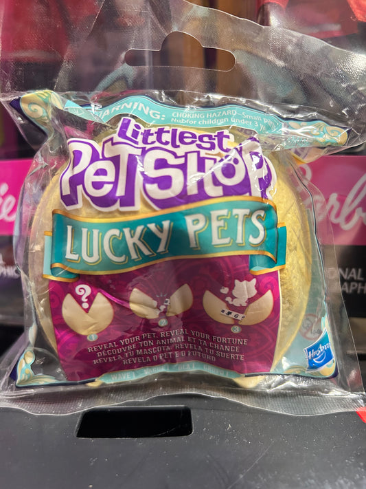 Littlest Pet Shop Collectible Lucky Pets Fortune Cookie Surprise Pet Toy Sets 86328