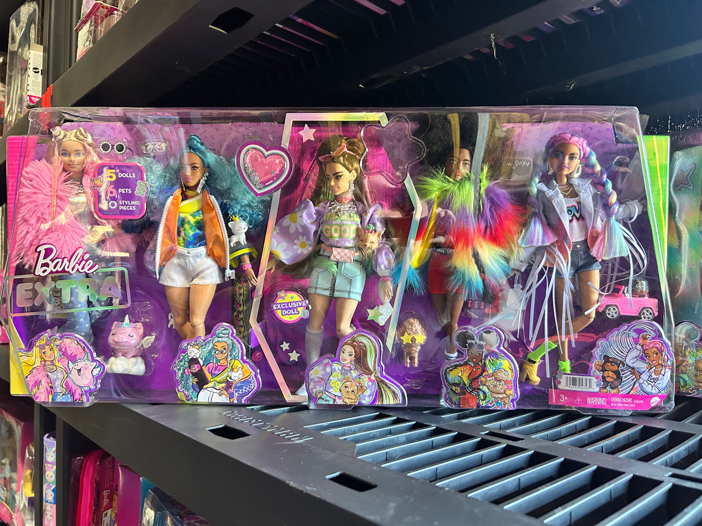Barbie Extra Fashion Doll 5-Pack with 6 Pets & 70 Styling Pieces, Clothes & Accessories 04748D