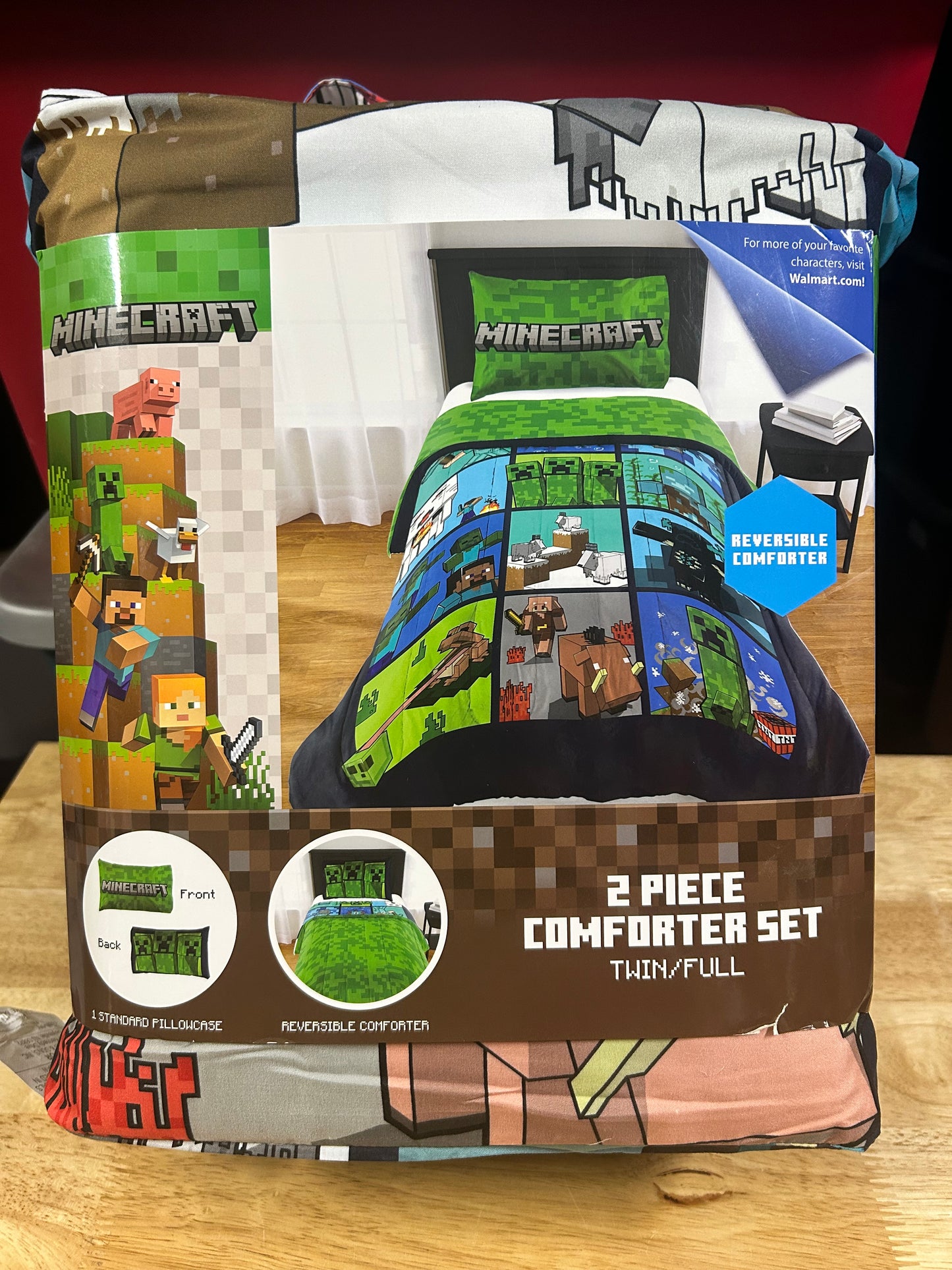 Minecraft Kids 2 Piece Green Reversible Comforter and Pillowcase Bedding Set, Twin/Full 24354