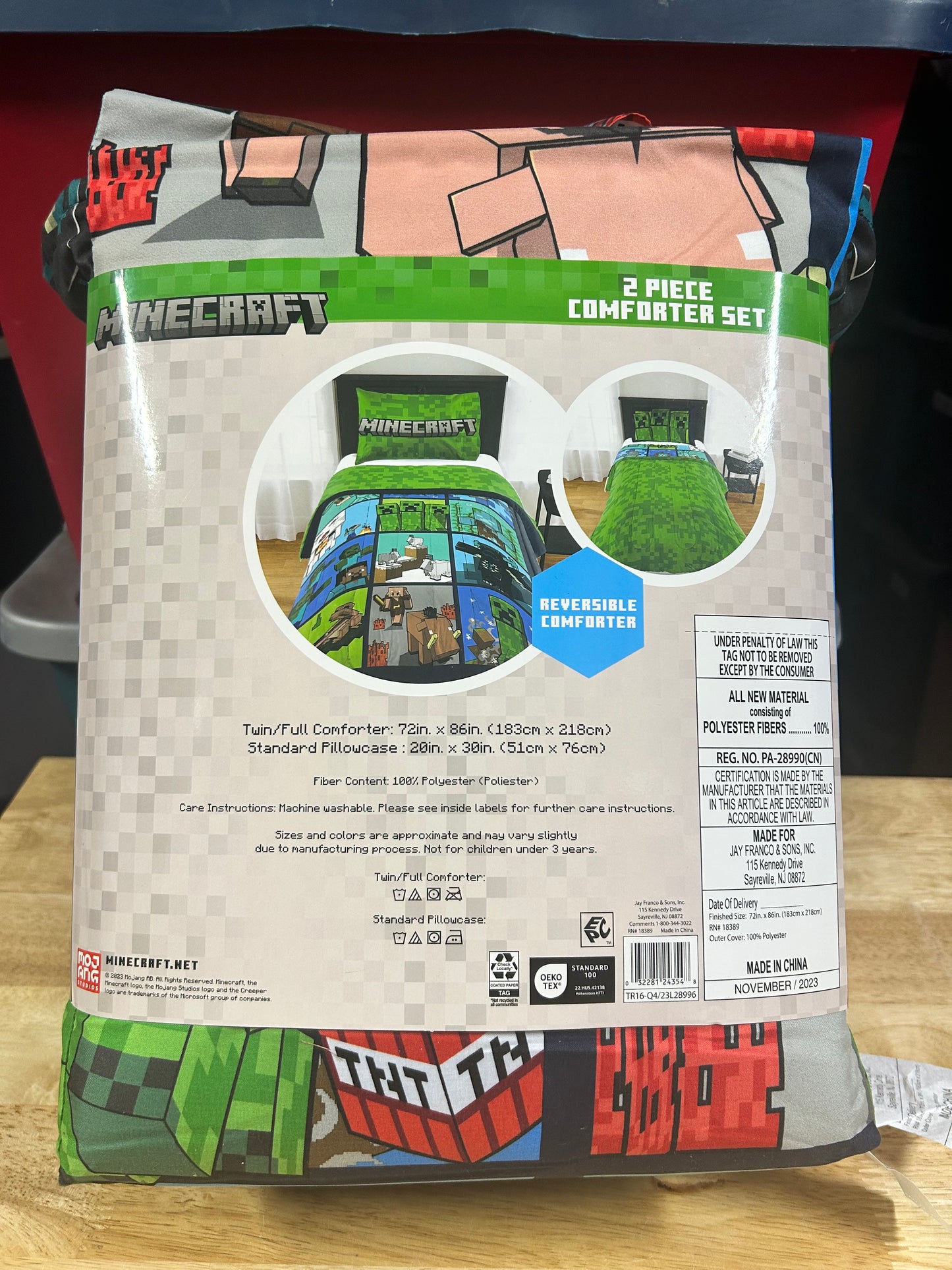 Minecraft Kids 2 Piece Green Reversible Comforter and Pillowcase Bedding Set, Twin/Full 24354