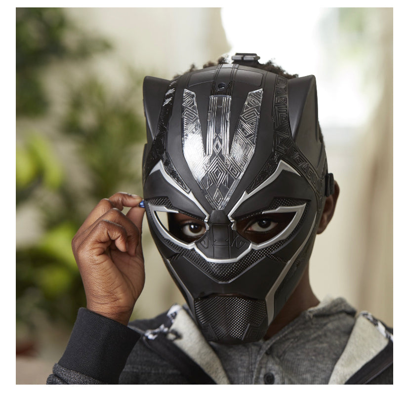 Marvel Black Panther Vibranium Power FX Light Up Mask