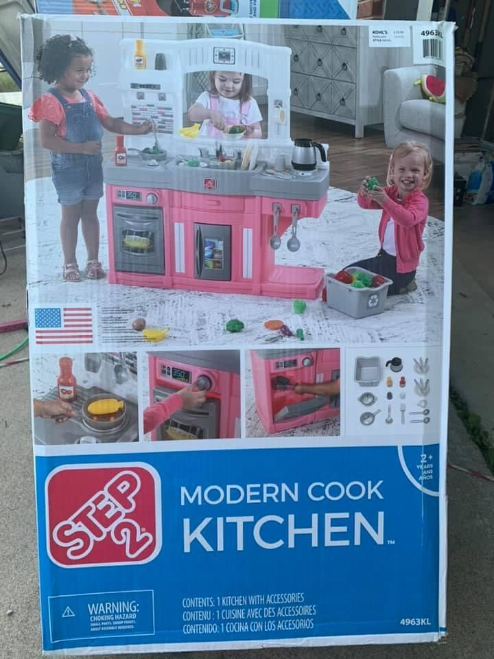 Step2 Modern Cook Pink Kitchen 49639