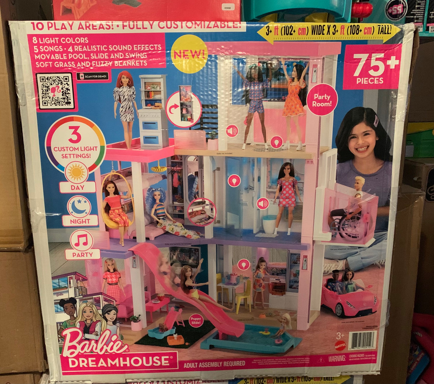 Barbie Dream House Doll House w/ Pool 90412